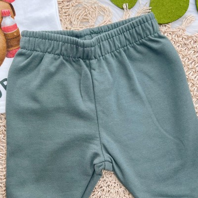 Conj. Casaco Capivara Adventure e Calça de Moletom - Off White e Verde